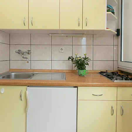 Apartment 2